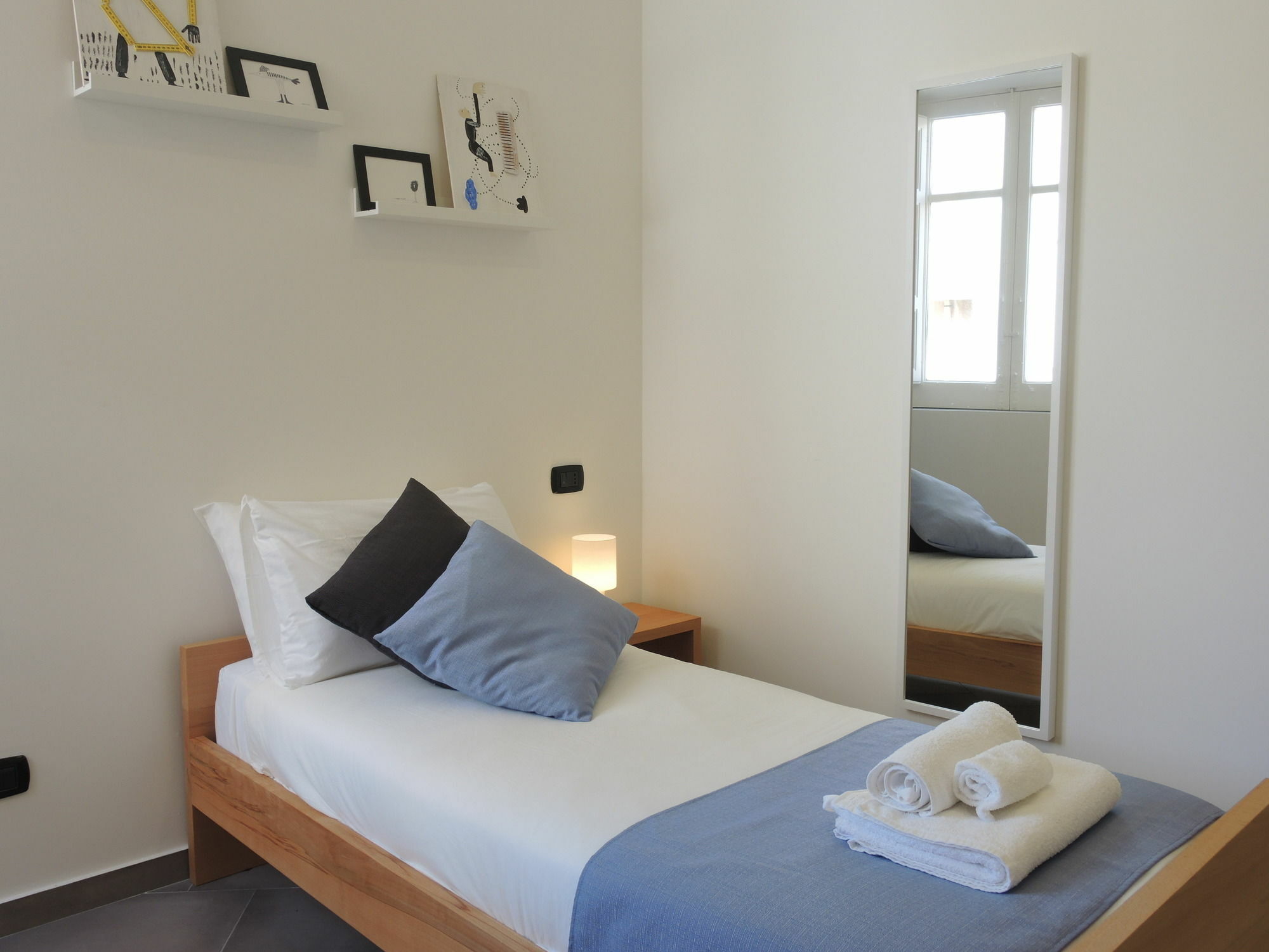 B&B Fuori Squadro - In Centro Con Terrazza Relax Vista Mare Reggio di Calabria Luaran gambar